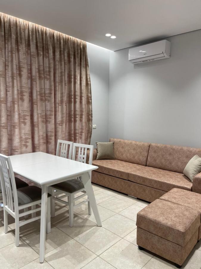 Emerald Inn Apartments Orikum Dış mekan fotoğraf