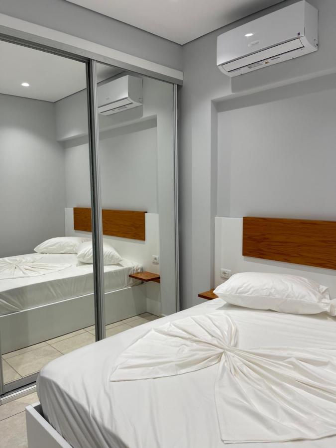 Emerald Inn Apartments Orikum Dış mekan fotoğraf